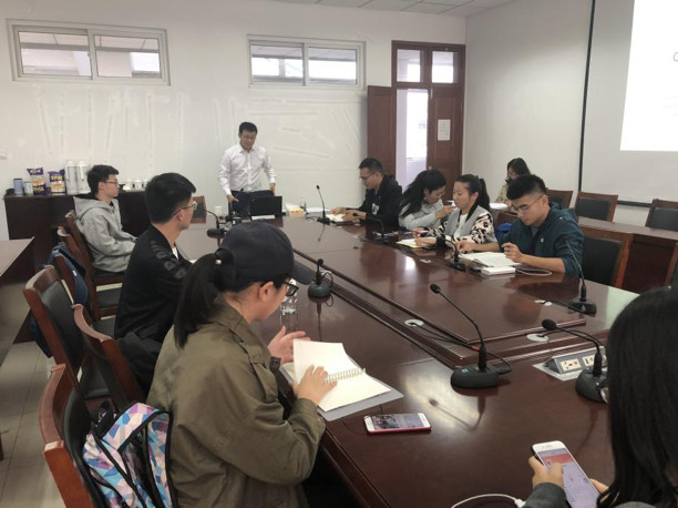 伦敦大学玛丽女王AG娱乐
严忞开展英国合同法、公司法系列讲座之二
